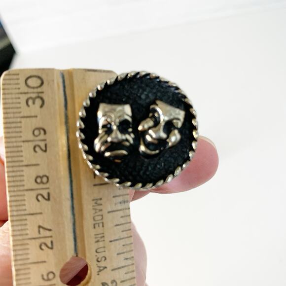 Vintage 50’s Men’s Cuff Links Theater Masks Laughing Crying Tragedy Black Silver - Picture 4 of 4